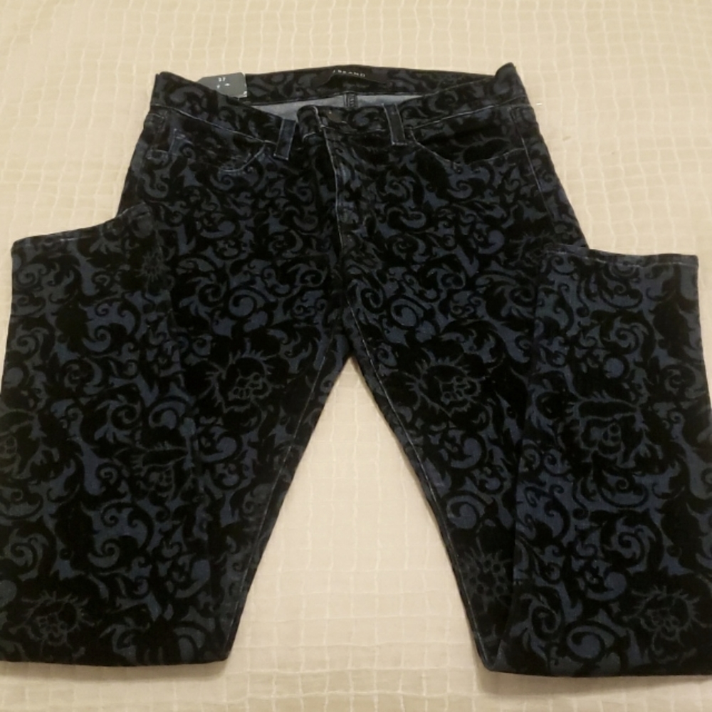 NWT Ladies J-Brand Jeans Size 27